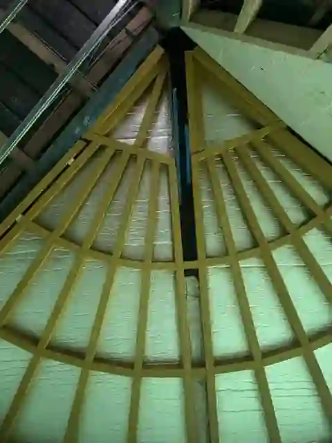 Curved framing